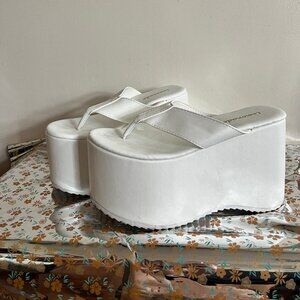 White Platform Flip Flop / Thong Sandals 5.5